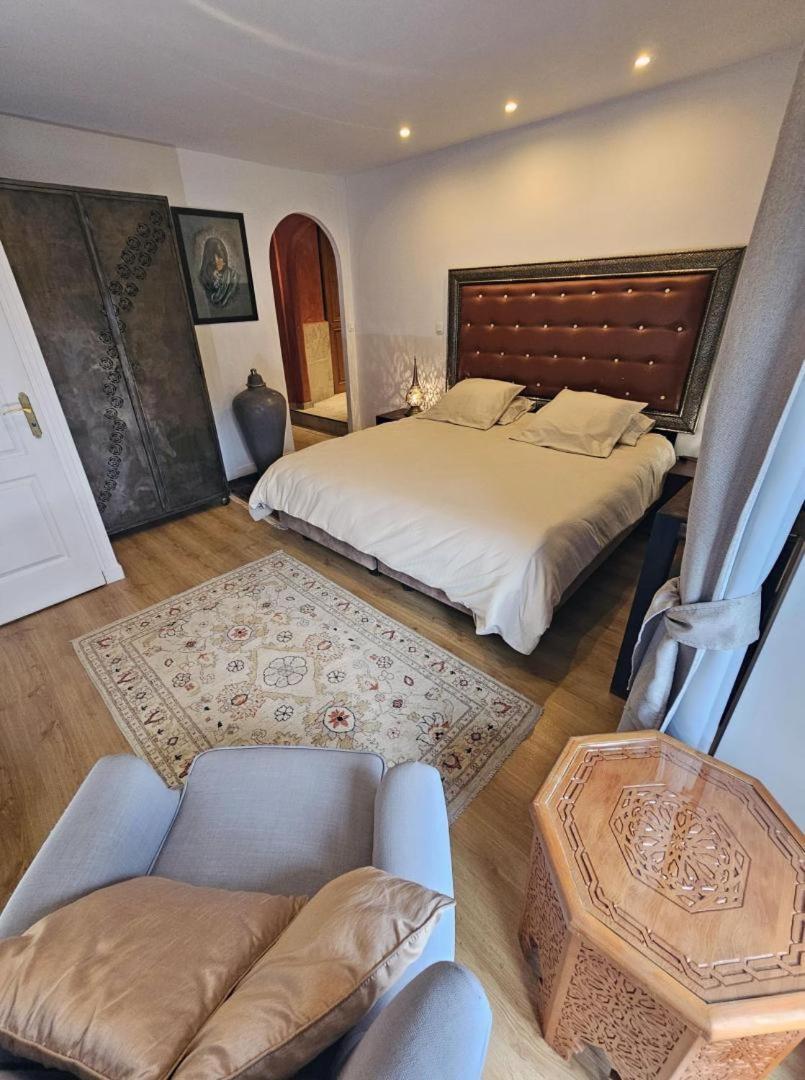 Le Corrigot Otel Pierry Oda fotoğraf